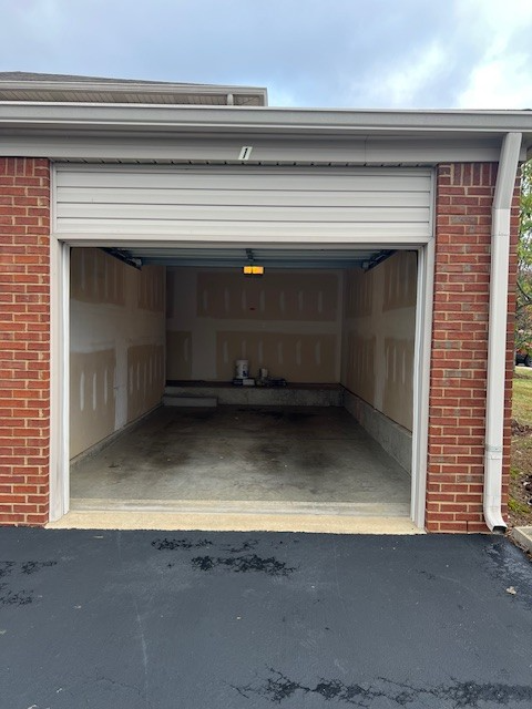 9415 Magnolia Ridge Dr #101 - Photo 3 of 20