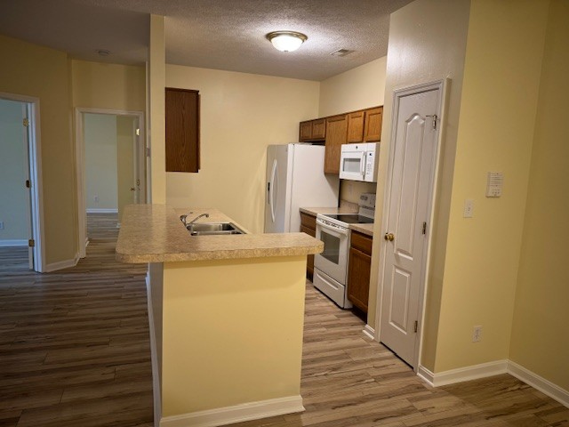 9415 Magnolia Ridge Dr #101 - Photo 5 of 20