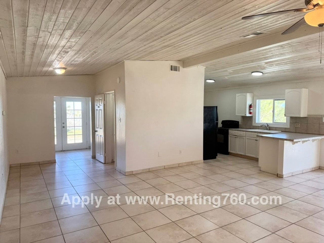 57212 Chipmunk Trail - Photo 3 of 39