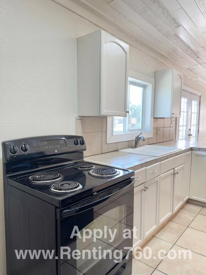 57212 Chipmunk Trail - Photo 7 of 39