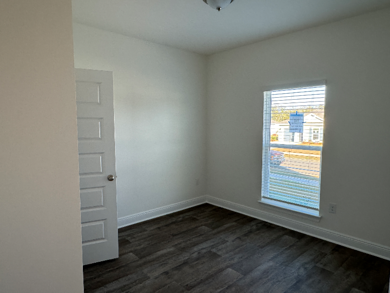 13623 Logan Pl - Photo 7 of 13