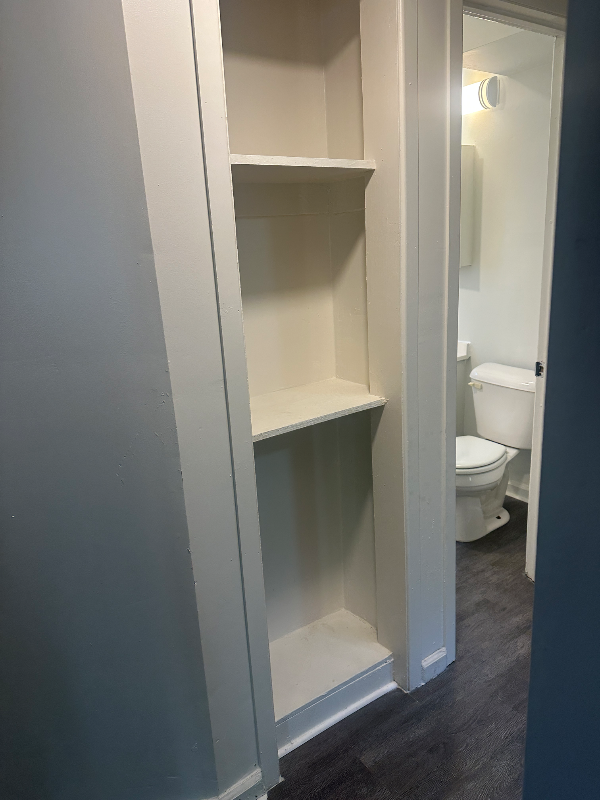 1205 W 97th St #3 - Photo 4 of 10