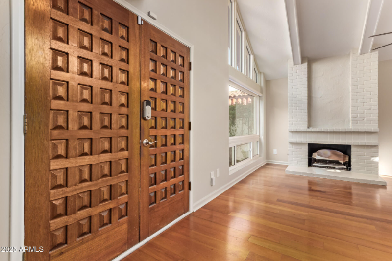 5730 N Scottsdale Rd - Photo 2 of 20