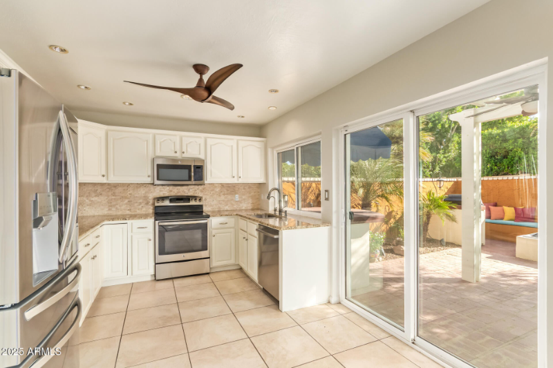 5730 N Scottsdale Rd - Photo 3 of 20