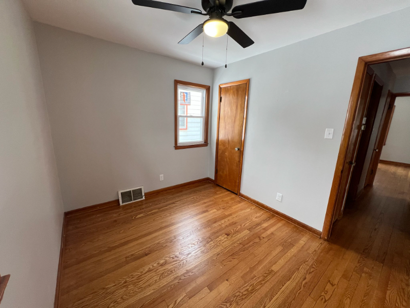 7529 W Grantosa Dr - Photo 2 of 10