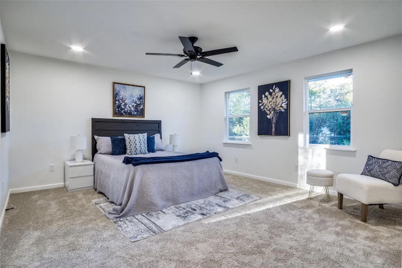 5812 Waltham Ave - Photo 5 of 16