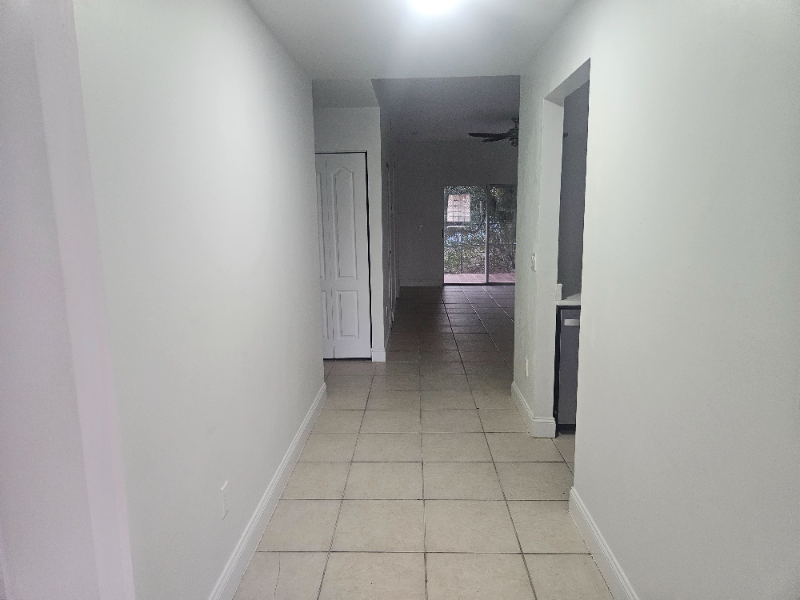 3732 Sw 7th Pl - Photo 2 of 12