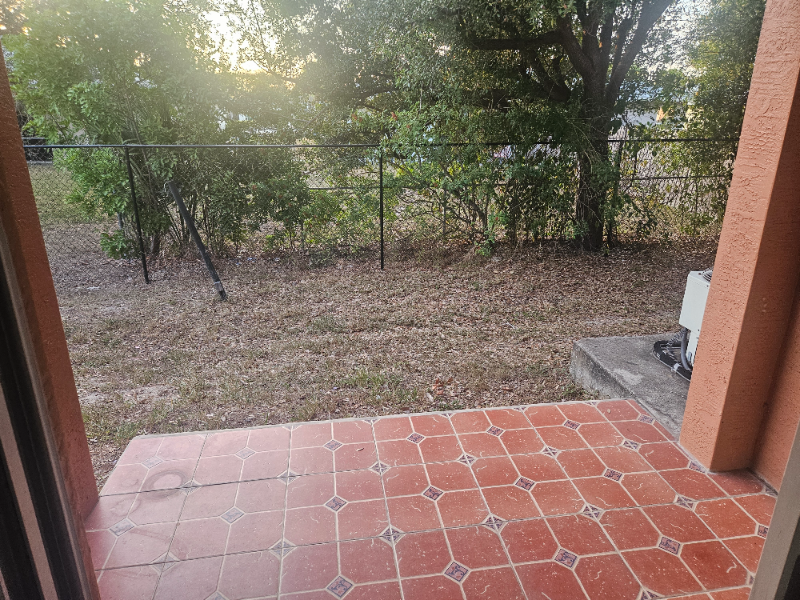 3732 Sw 7th Pl - Photo 6 of 12