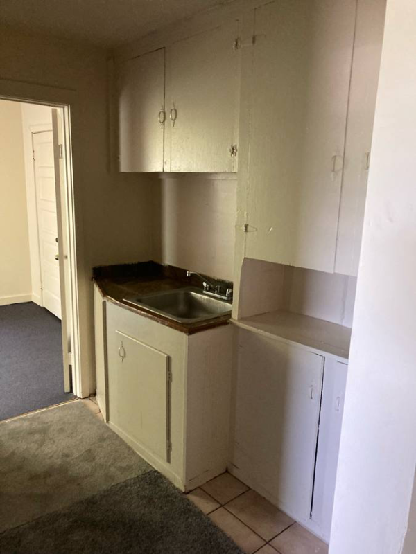 207 Cunningham St #D