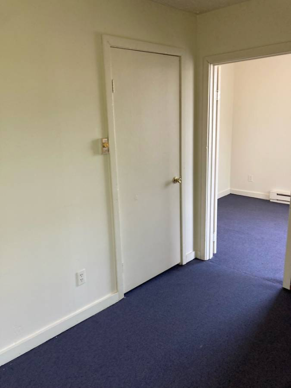 207 Cunningham St #D - Photo 4 of 9