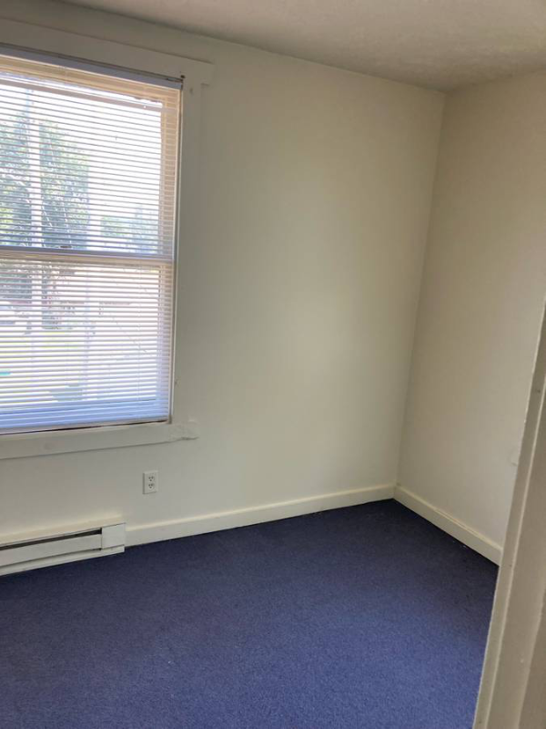 207 Cunningham St #D - Photo 6 of 9