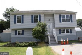 14 Highland Rd - Photo 1 of 1