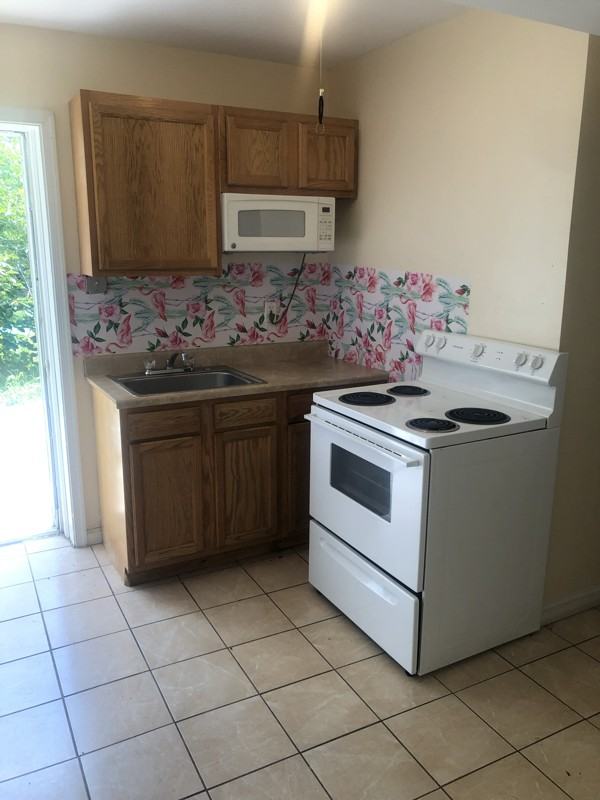 14 Highland Rd - Photo 5 of 15