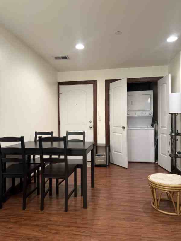 400 Inglewood Blvd - Photo 2 of 12