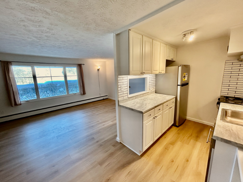 5011 Nob Hill Dr Apt 9c #C9 - Photo 2 of 16