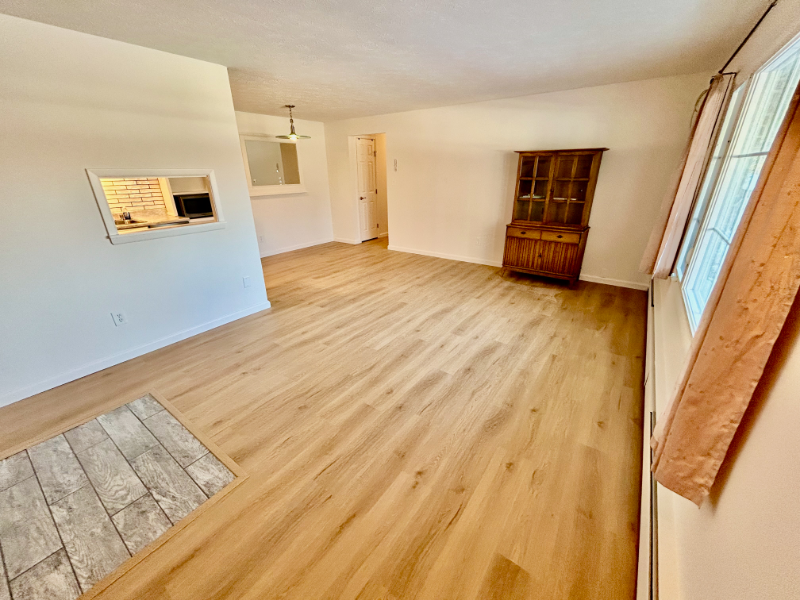 5011 Nob Hill Dr Apt 9c #C9 - Photo 5 of 16