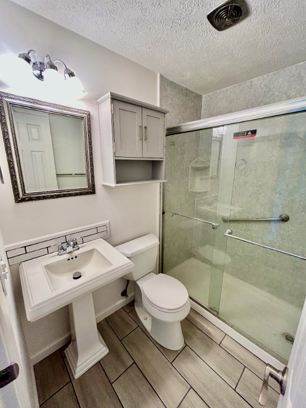 5011 Nob Hill Dr Apt 9c #C9 - Photo 6 of 16