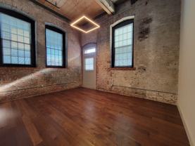 173 W Berks St #104 - Photo 1 of 1