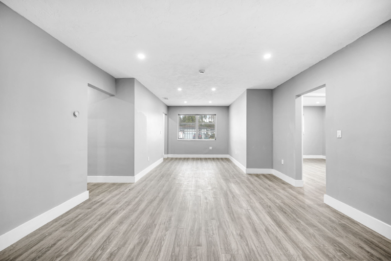 645 Ne 149th St #645 - Photo 4 of 20