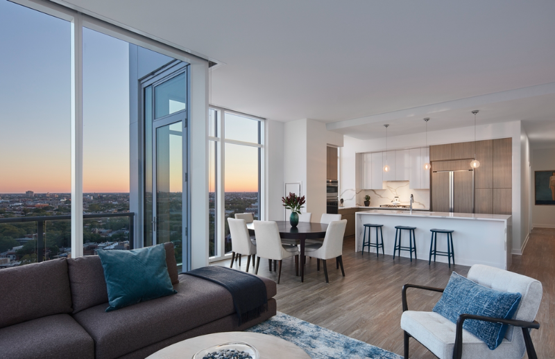 2317 N Lincoln Ave - Photo 2 of 18