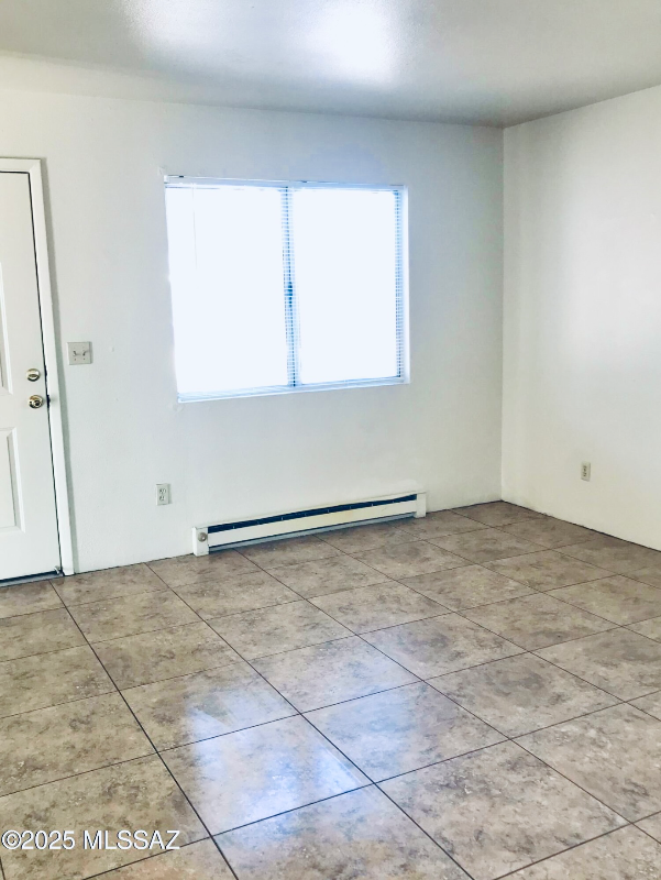 3817 S Queen Palm Dr #3811 - Photo 3 of 11