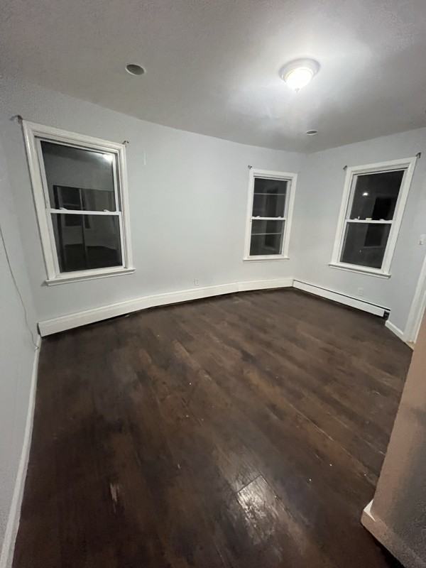 451 Alden St #1 - Photo 3 of 4