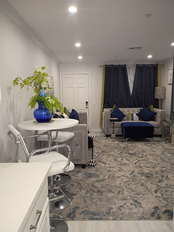 511 S Monterey St - Photo 7 of 14