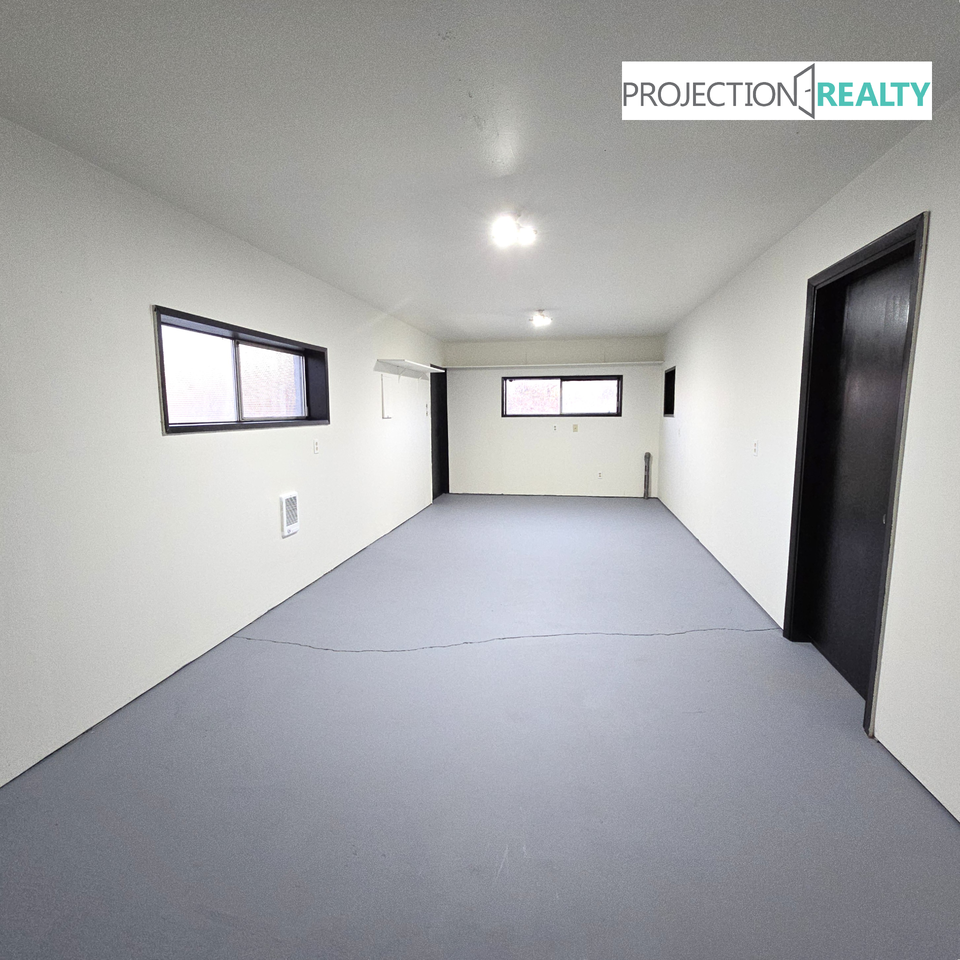 53977 Mckay Dr - Photo 4 of 13