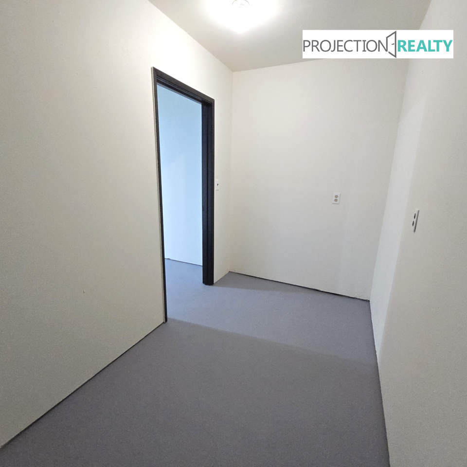 53977 Mckay Dr - Photo 5 of 13