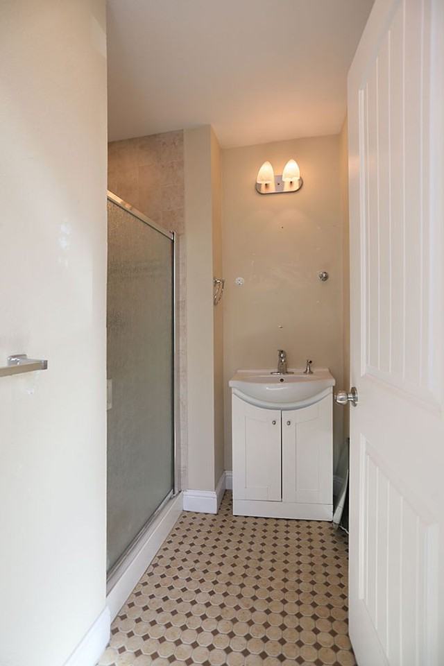 494 27th Ave #4 - Photo 6 of 12