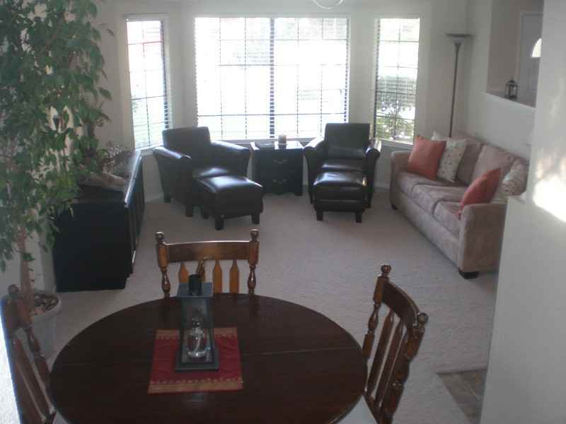 4905 W Hemlock Ave - Photo 3 of 7