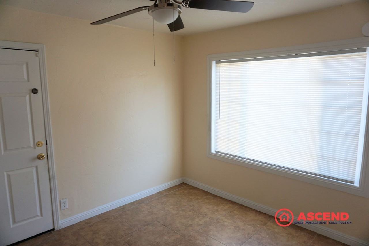 617 Hood Dr - Photo 6 of 11