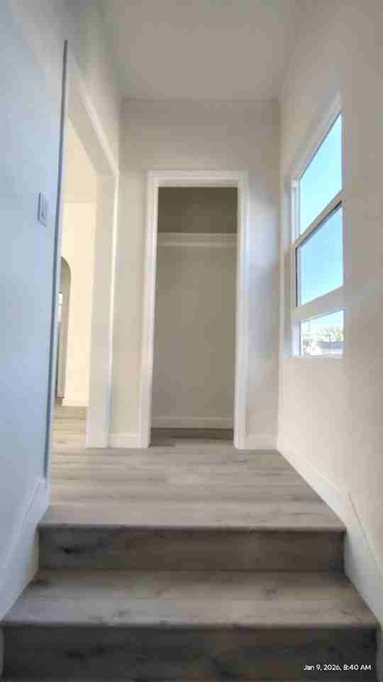 1565 S. Hobart Blvd - Photo 5 of 17