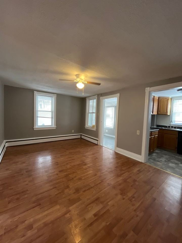 2280 Main Street - Photo 3 of 18