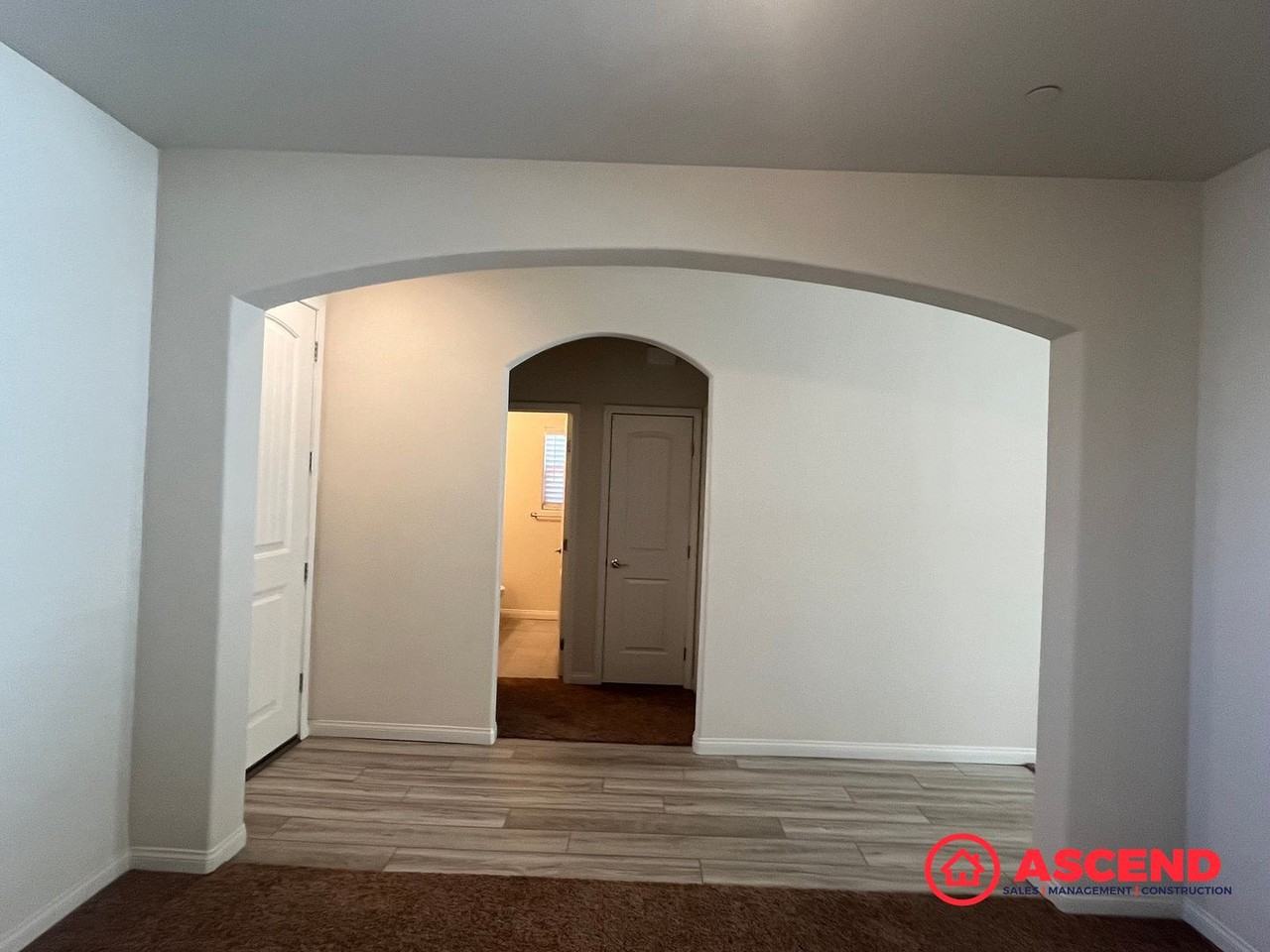 6507 Sunchase Dr - Photo 5 of 19