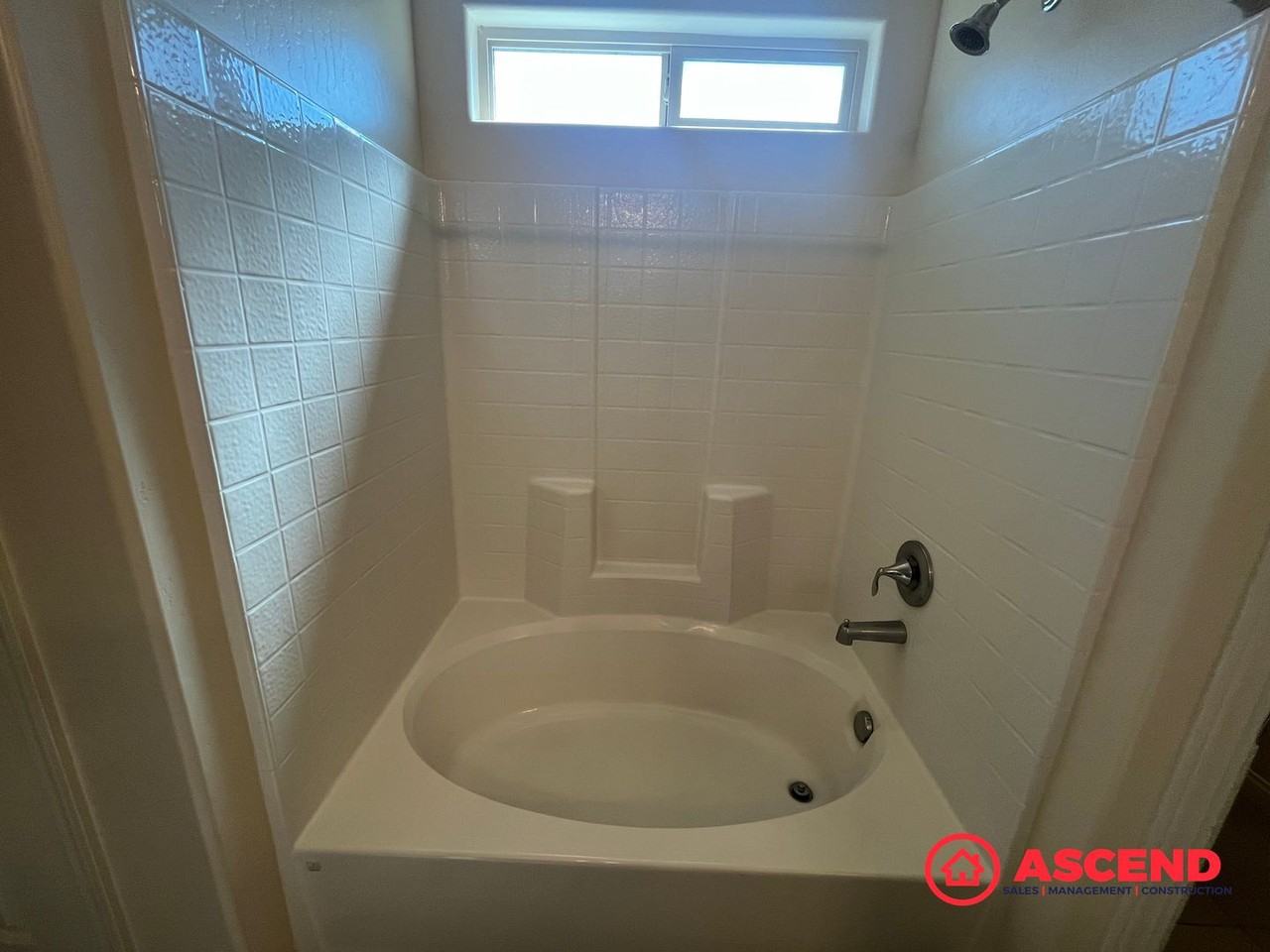 6507 Sunchase Dr - Photo 7 of 19