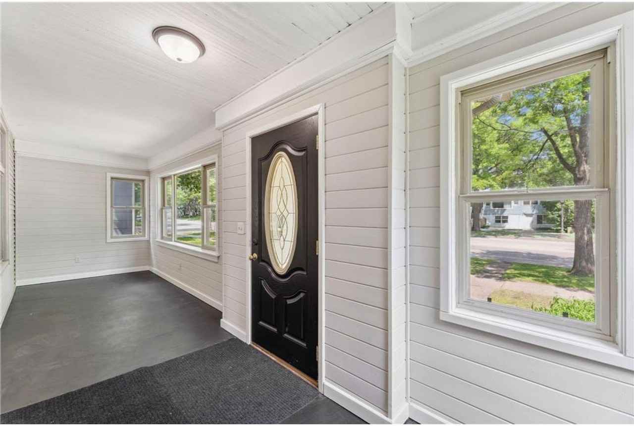 1744 Marshall Ave - Photo 3 of 24