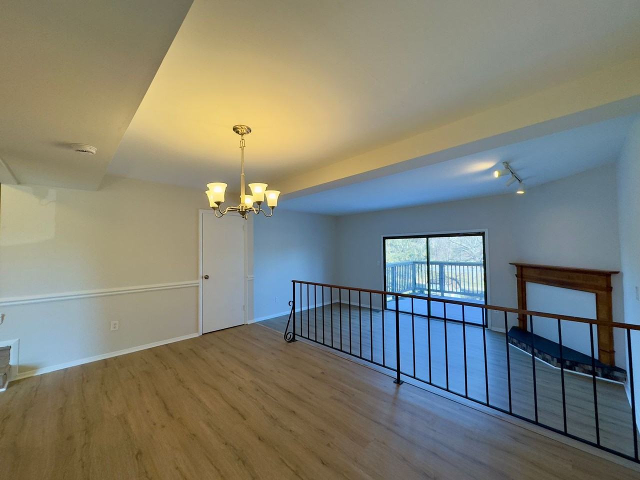 113 Bourbon Ct - Photo 5 of 24