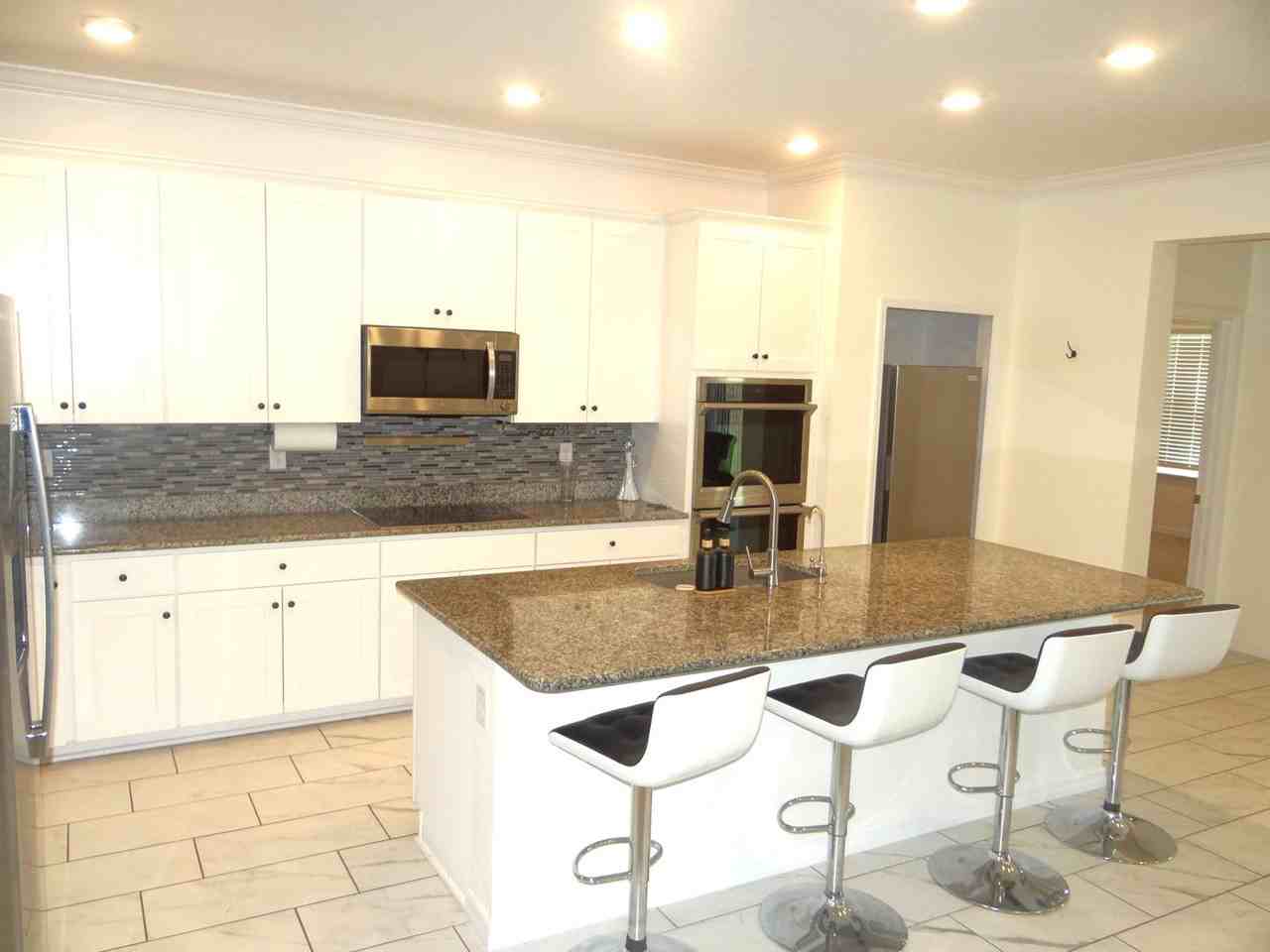 11211 June Briar Loop - Photo 6 of 29