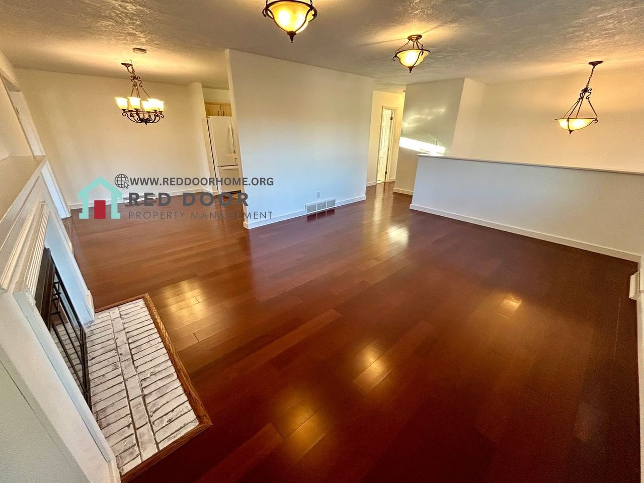 1101 Avenue C Nw - Photo 7 of 17