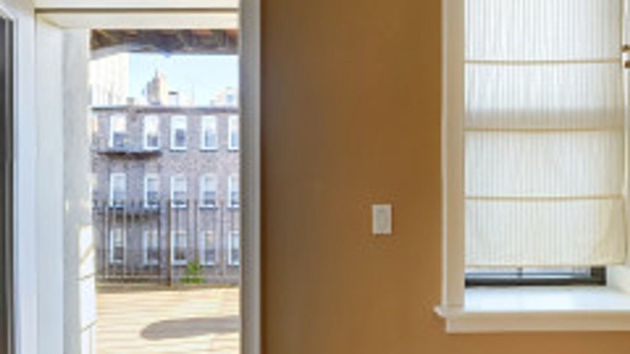 9 Cortes St - Photo 7 of 15