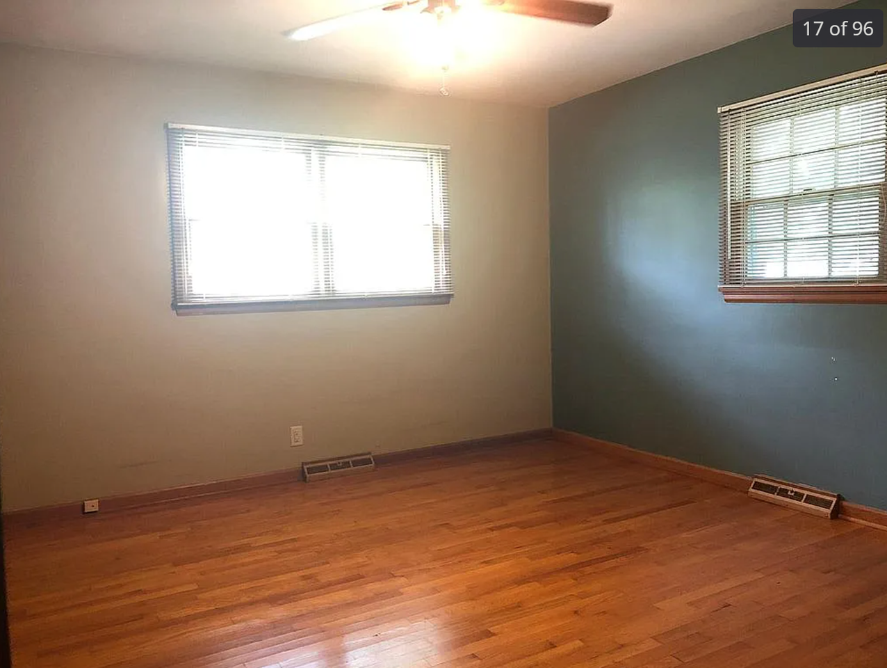 2308 S Hampton Ave - Photo 4 of 13