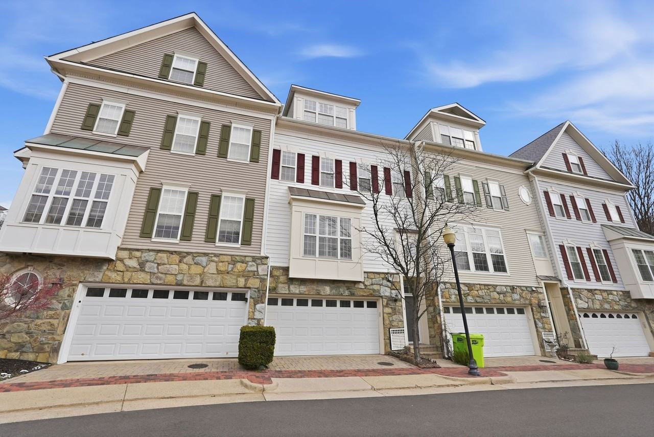 5113 Knapp Pl - Photo 2 of 36