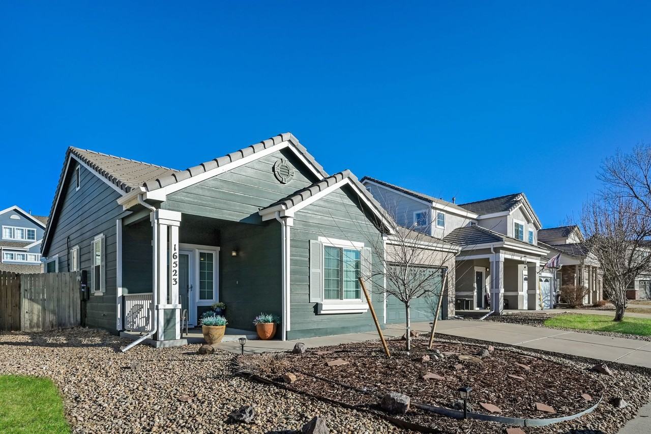 16523 E Geddes Pl - Photo 2 of 16