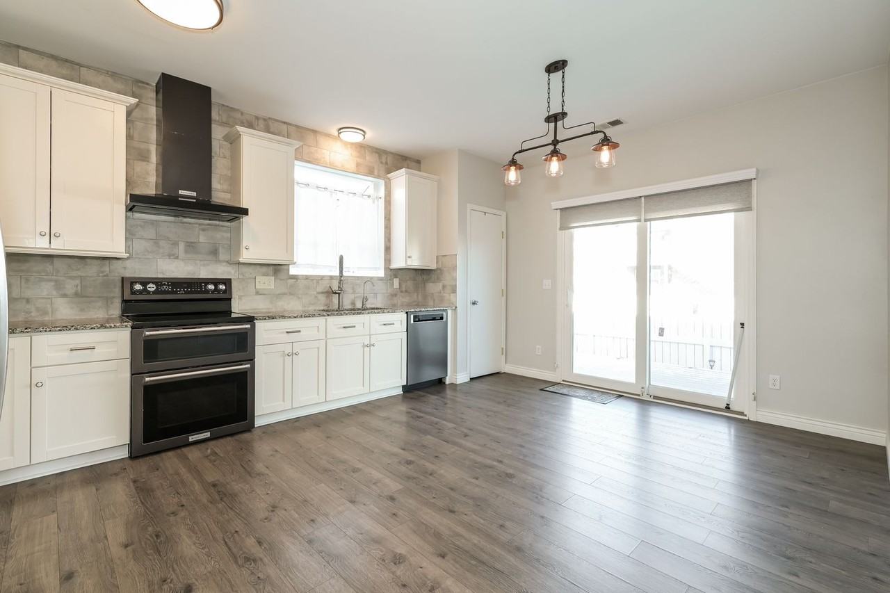 16523 E Geddes Pl - Photo 7 of 16