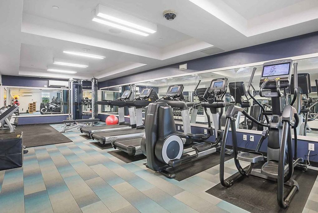 777 Hamilton - Photo 5 of 50