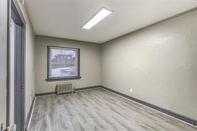 807 Clara Avenue - Photo 4 of 50