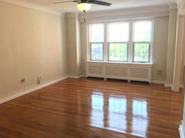 featured image of 1415 Parker St