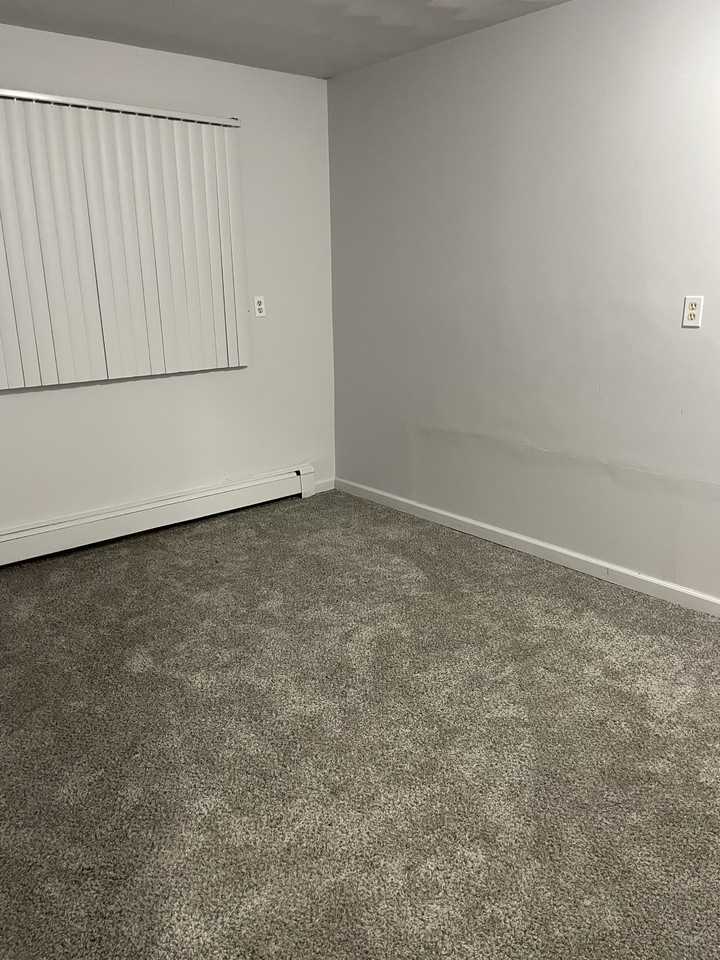 2901 Mersey Ln #8 - Photo 5 of 9