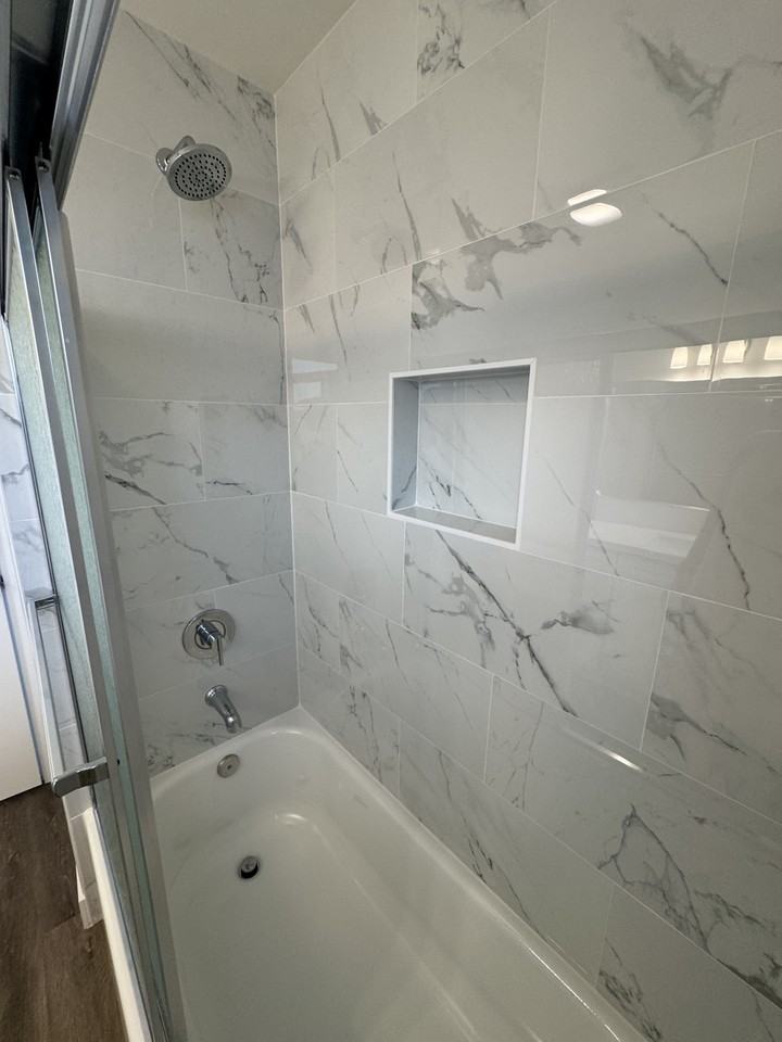 18346 Collins St #3 - Photo 4 of 16